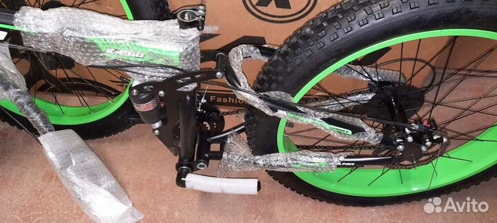 Фэтбайк велосипед с широкими колесами новый
