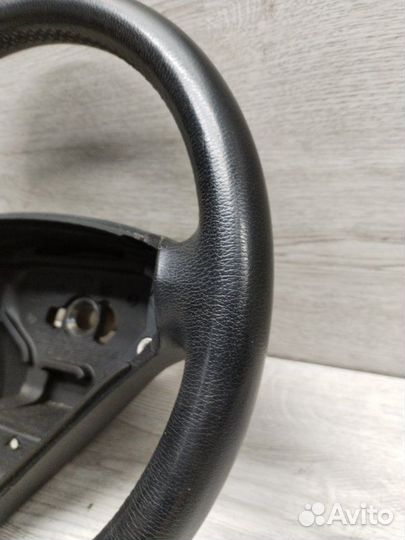 Руль Mercedes C-Class W203 OM646 2007