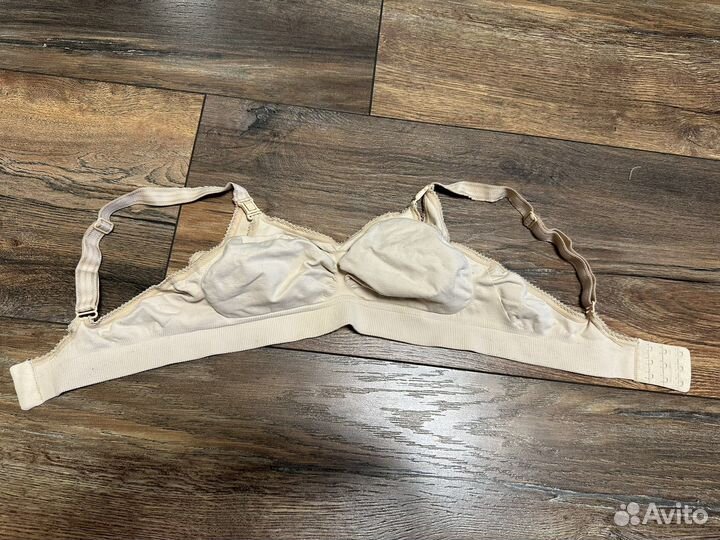 Бюстгальтер для кормления medela