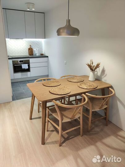 Стол из дуба