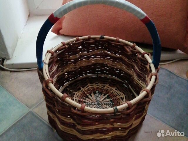 Корзина плетеная