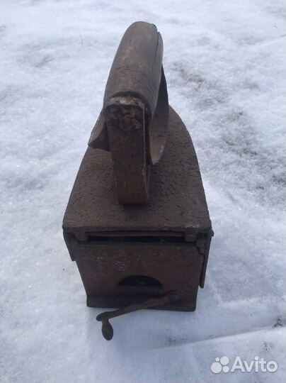 Утюг древний