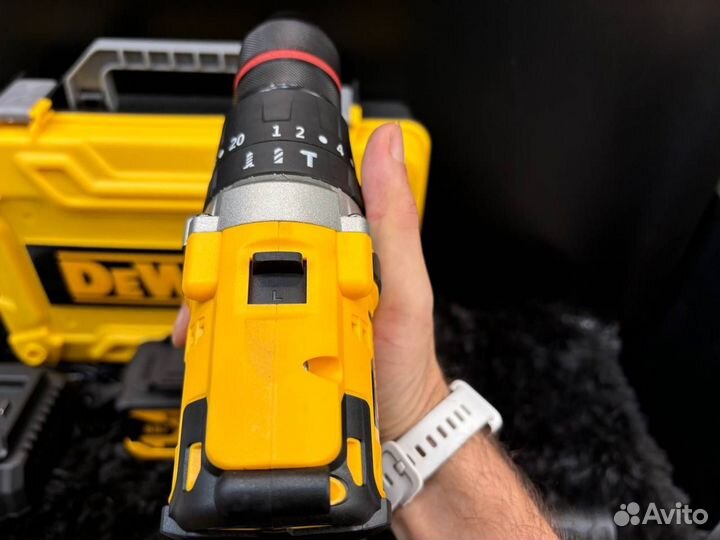 Шуруповерт Ледобур dewalt бесщеточный ударный