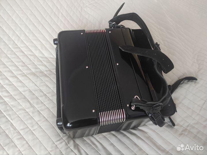 Баян юпитер 1д