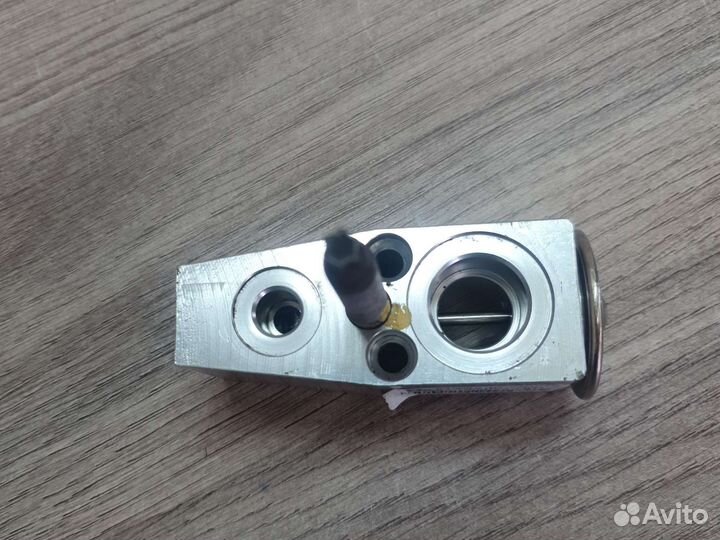 Клапан кондиционера Chevrolet cruze