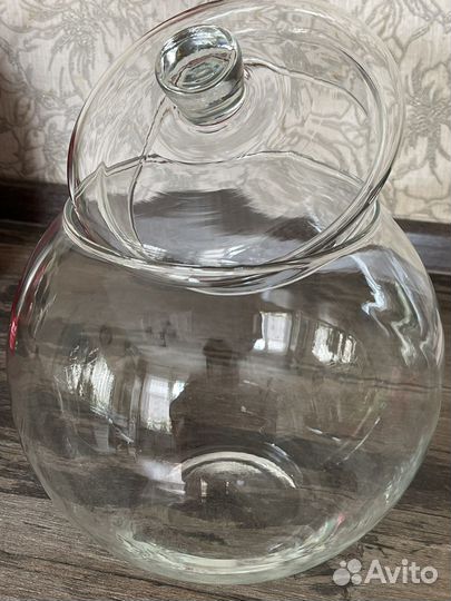 Ваза с крышкой