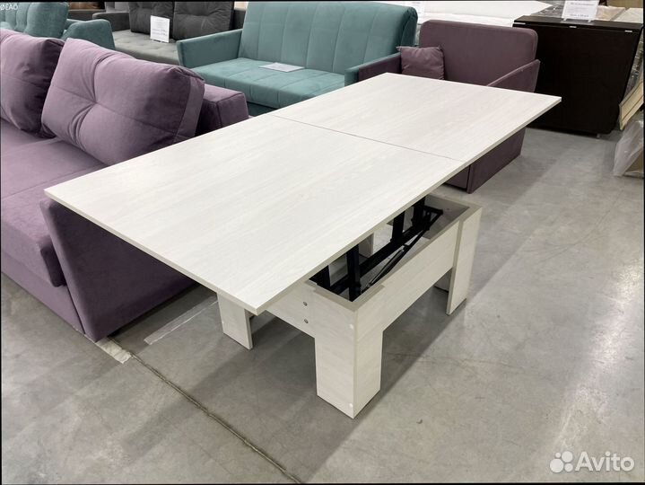 Кухонный стол