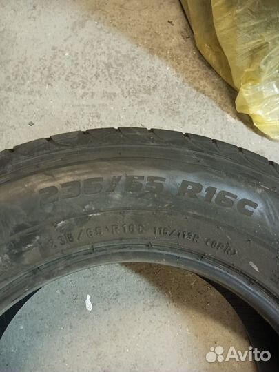 Pirelli Carrier 235/65 R16 121R