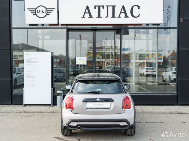 MINI Cooper 1.5 AMT, 2024