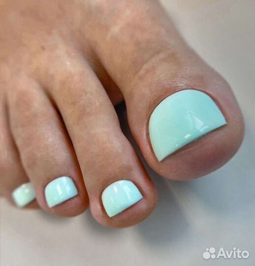 Педикюр с покрытием гель-лак,окошки на сегодня
