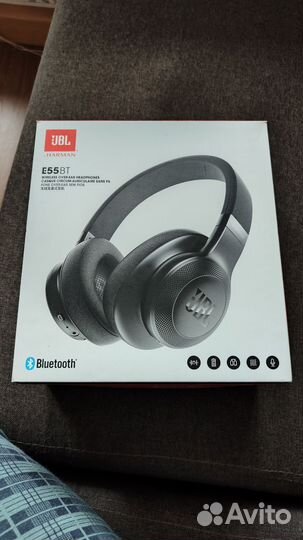 Беспроводные наушники JBL E55BT