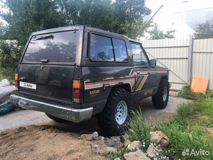 Nissan Patrol, 1985