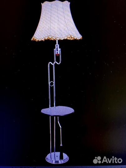 Торшер напольный со столиком
