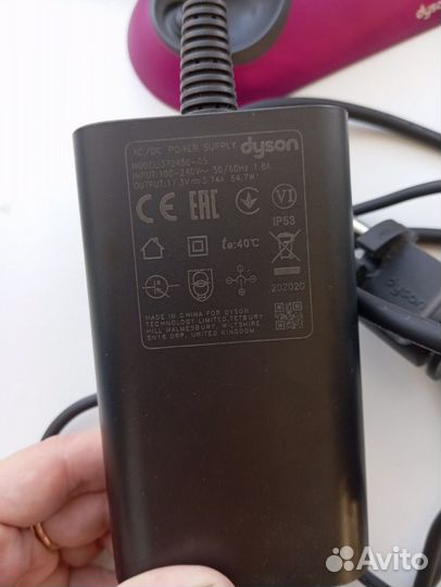 Выпрямитель для волос dyson
