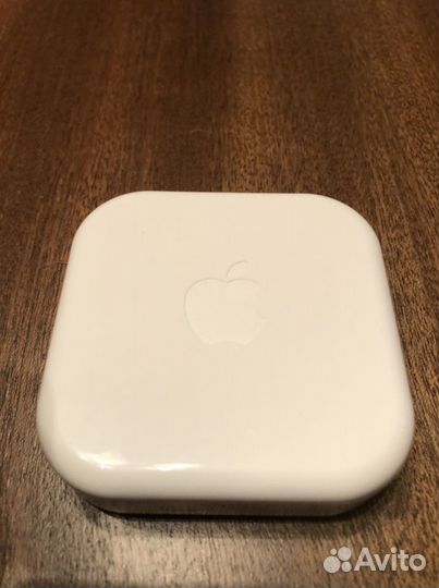 Наушники для iPhone проводные