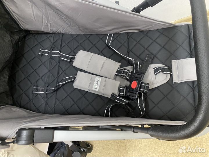 Новая в наличии прогулочная коляска