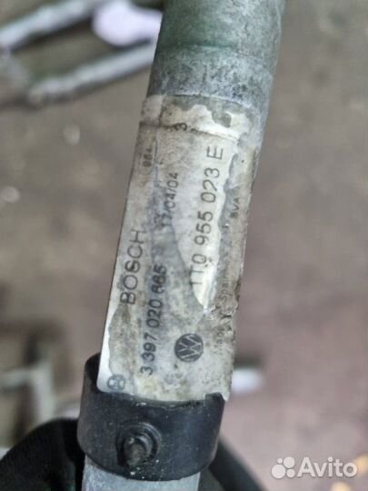 Трапеция стеклоочистителя передняя левая