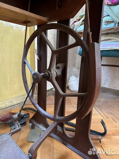 Швейная машина Veritas