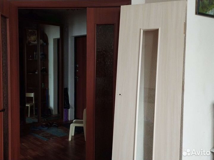 Дверь дерево бу