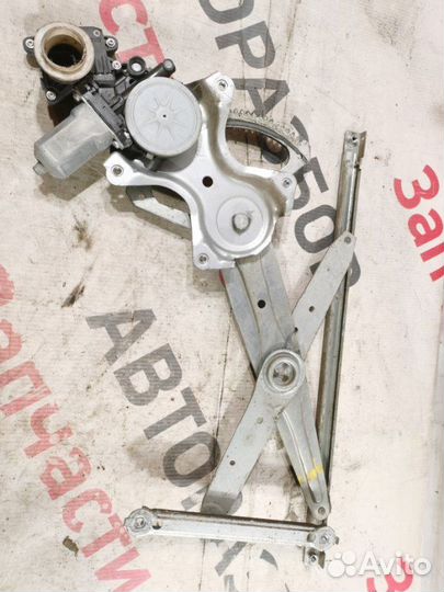 Стеклоподъемный механизм передний правый Toyota