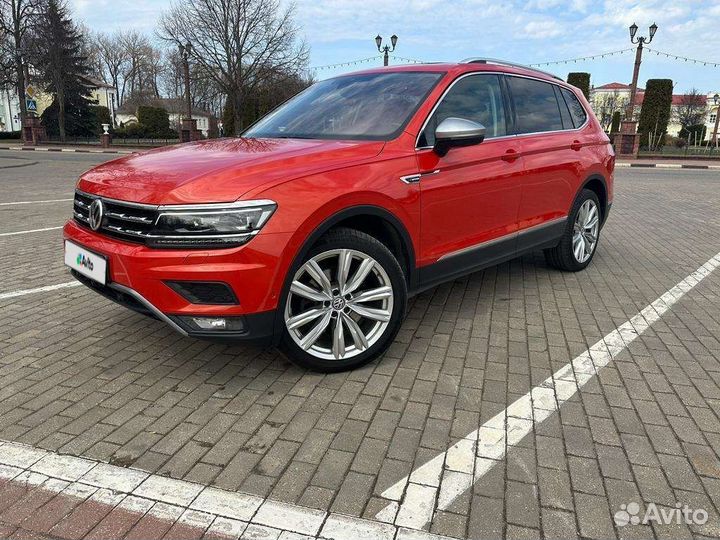 Volkswagen Tiguan 2.0 AMT, 2018, 110 000 км