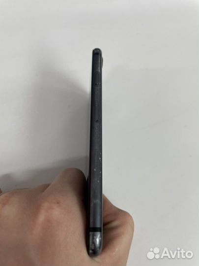 iPhone 8, 64 ГБ