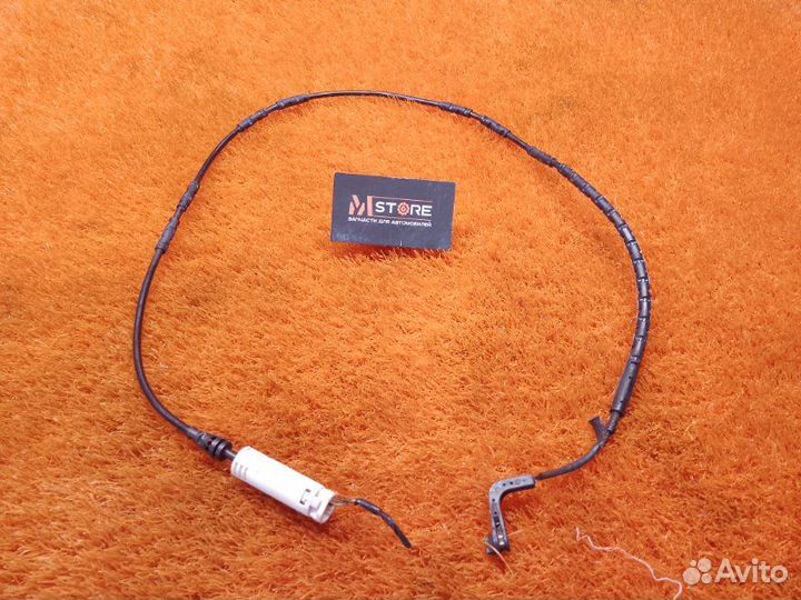 Датчик износа тормозных колодок задний правый Bmw