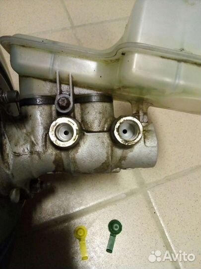 Главный тормозной цилиндр калина
