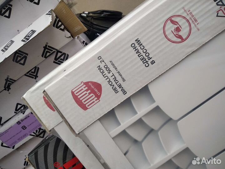 Радиаторы отопления Роял Термо 161 Вт биметалл