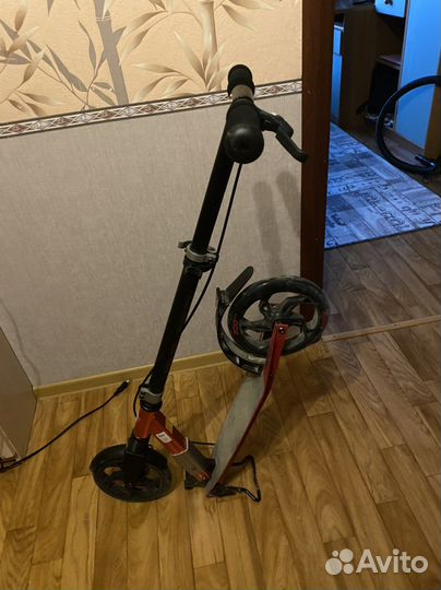 Самокат roces 200