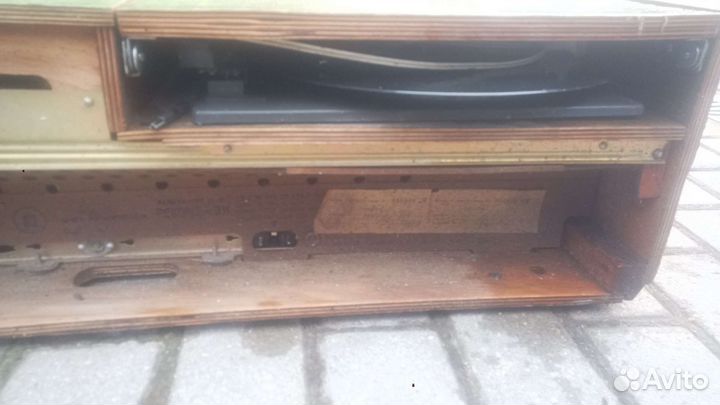 Проигрыватель Грампластинок