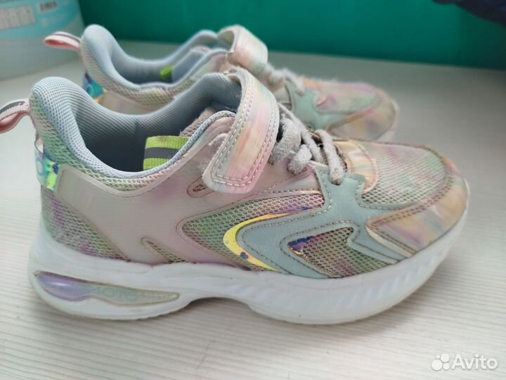 Кроссовки 33 размер