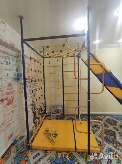 Детский спортивный комплекс (шведская стенка)