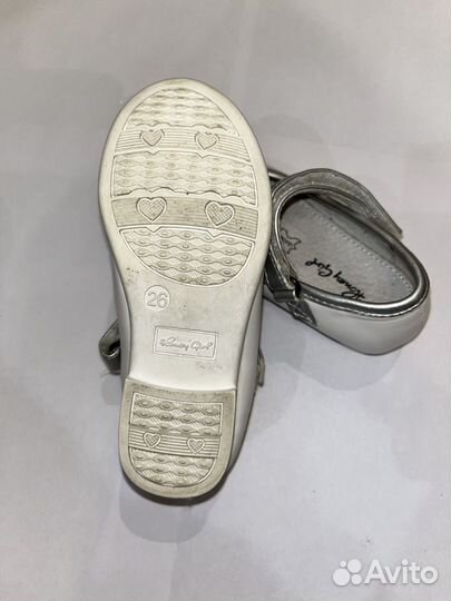 Детские туфли