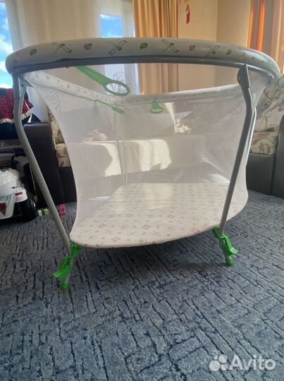 Детский угловой манеж