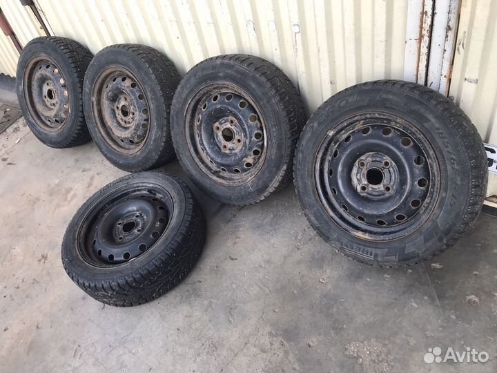 R15 Pirelli Ice Zero 185/65, PCD 4x114.3 DIA 56.6