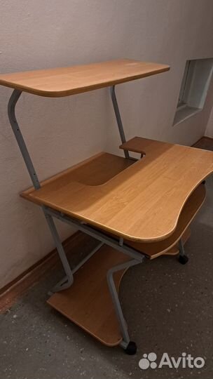 Компьютерный стол бу бесплатно