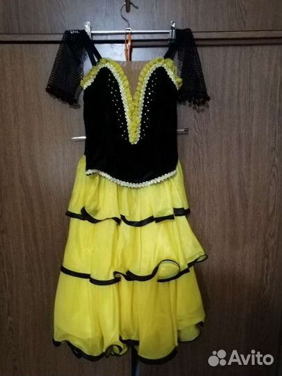 Платье для танцев