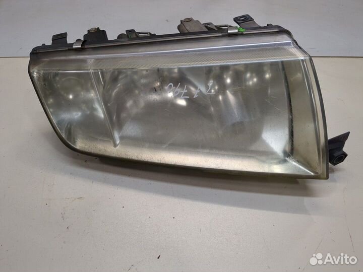 Фара (передняя) Skoda Fabia, 2005