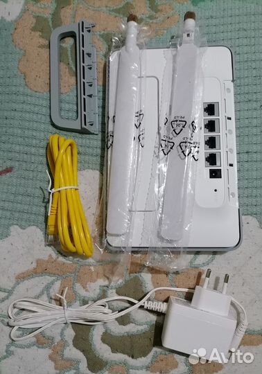 Роутер huawei B535