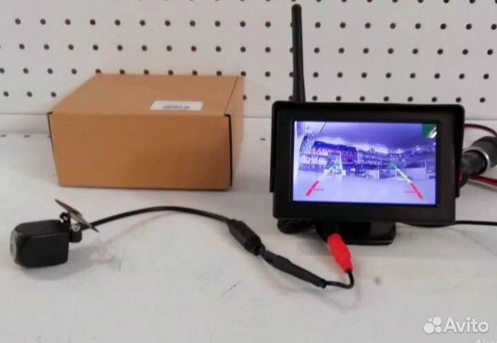Беспроводная камера заднего вида с монитором 4.3