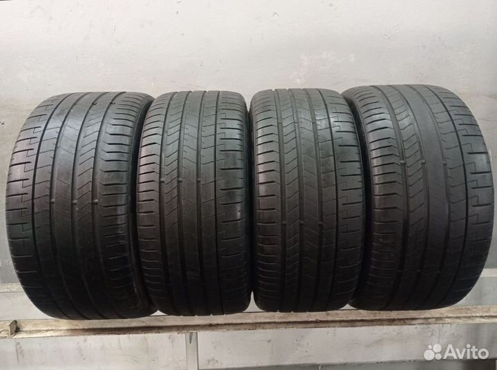 Pirelli P Zero PZ4 295/35 R22 101V