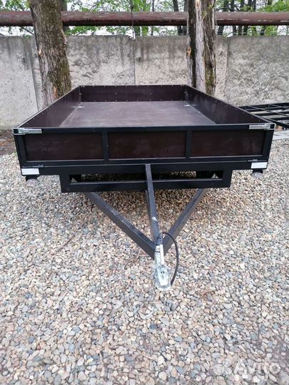 Производство и продажа легковых автоприцепов