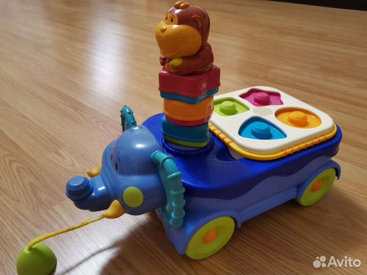Игрушка слоник-грузовичок развивающий