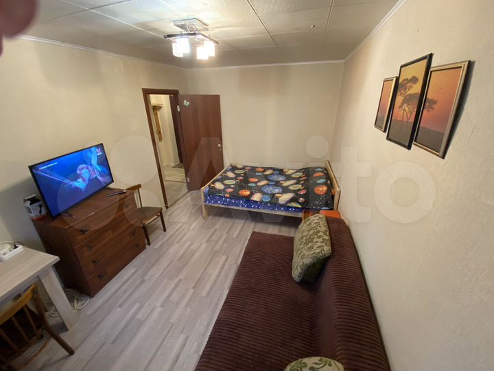 2-к. квартира, 45 м², 1/4 эт.