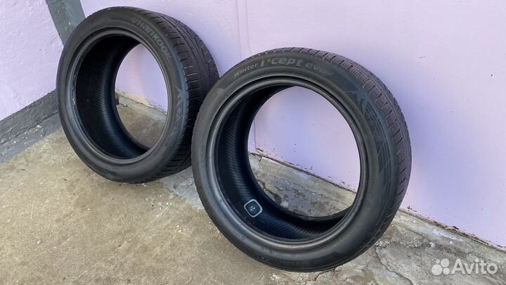 Hankook Winter I'Cept Evo 255/45 R18 103V