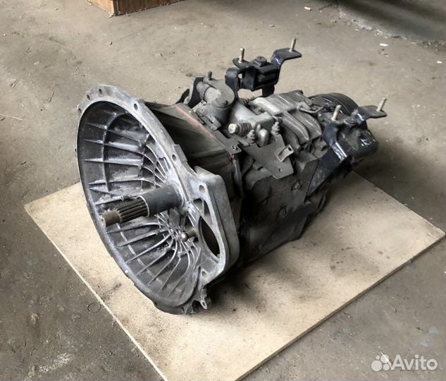 Коробка переменных передач пятиступенчатая