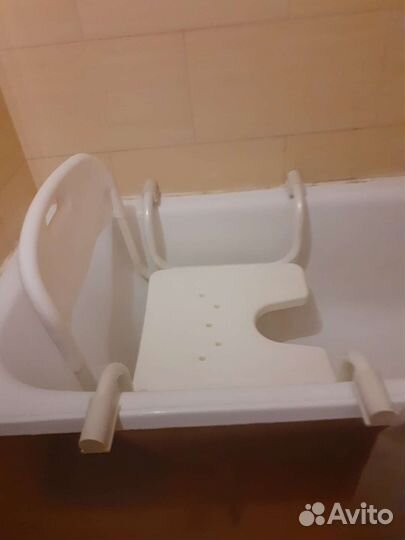Сиденье в ванну состояние новое