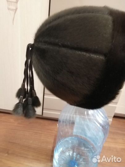 Шапка женская из меха Нерпы