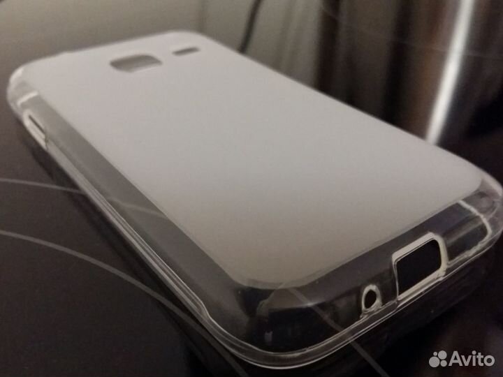 Накладка (чехол) на samsung Galaxy J1 mini (белый)